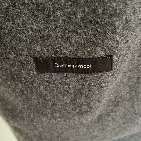 New W/O Tags Hugo Boss men’s coat - Picture 5 of 9